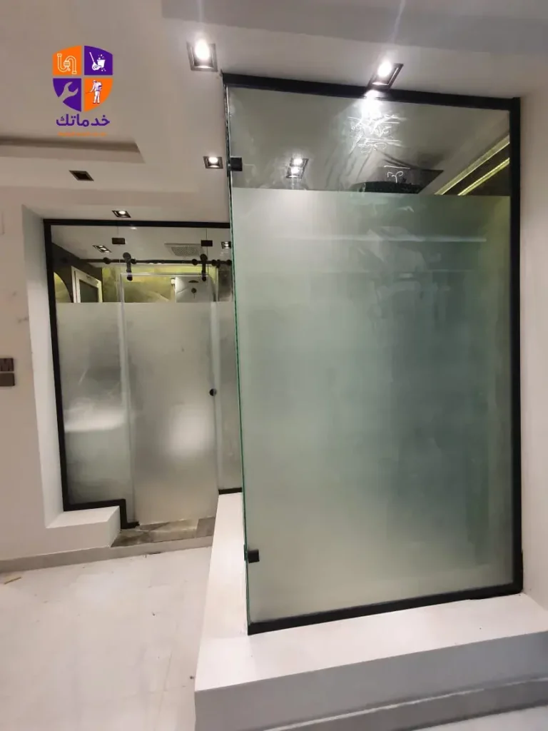 واجهات زجاج سكريت