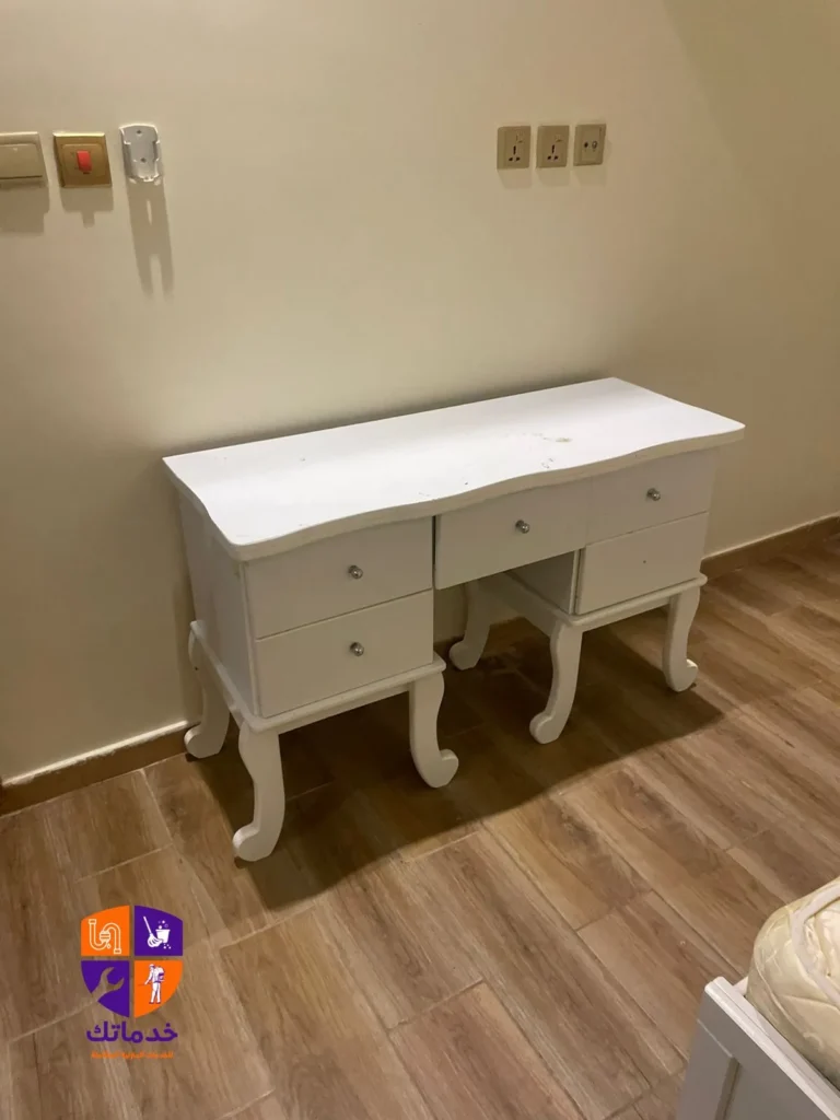 لشراء الاثاث المستعمل