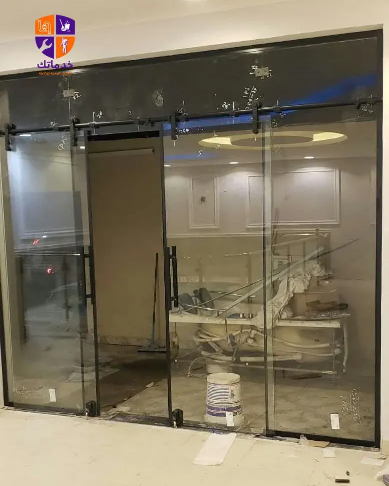 شباك زجاج سيكوريت